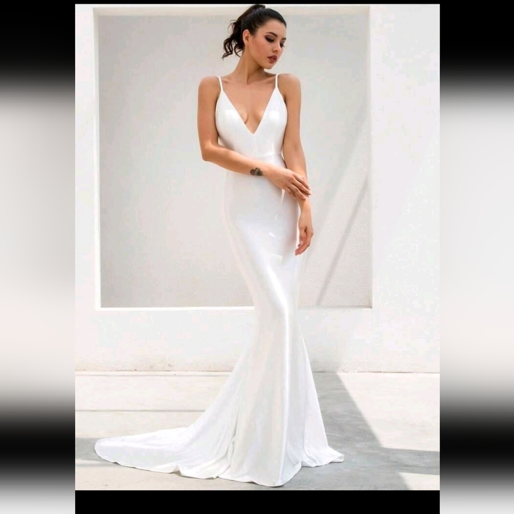 LOVE&LEMONADE Ruched Detail Backless Floor Length Slip Dress